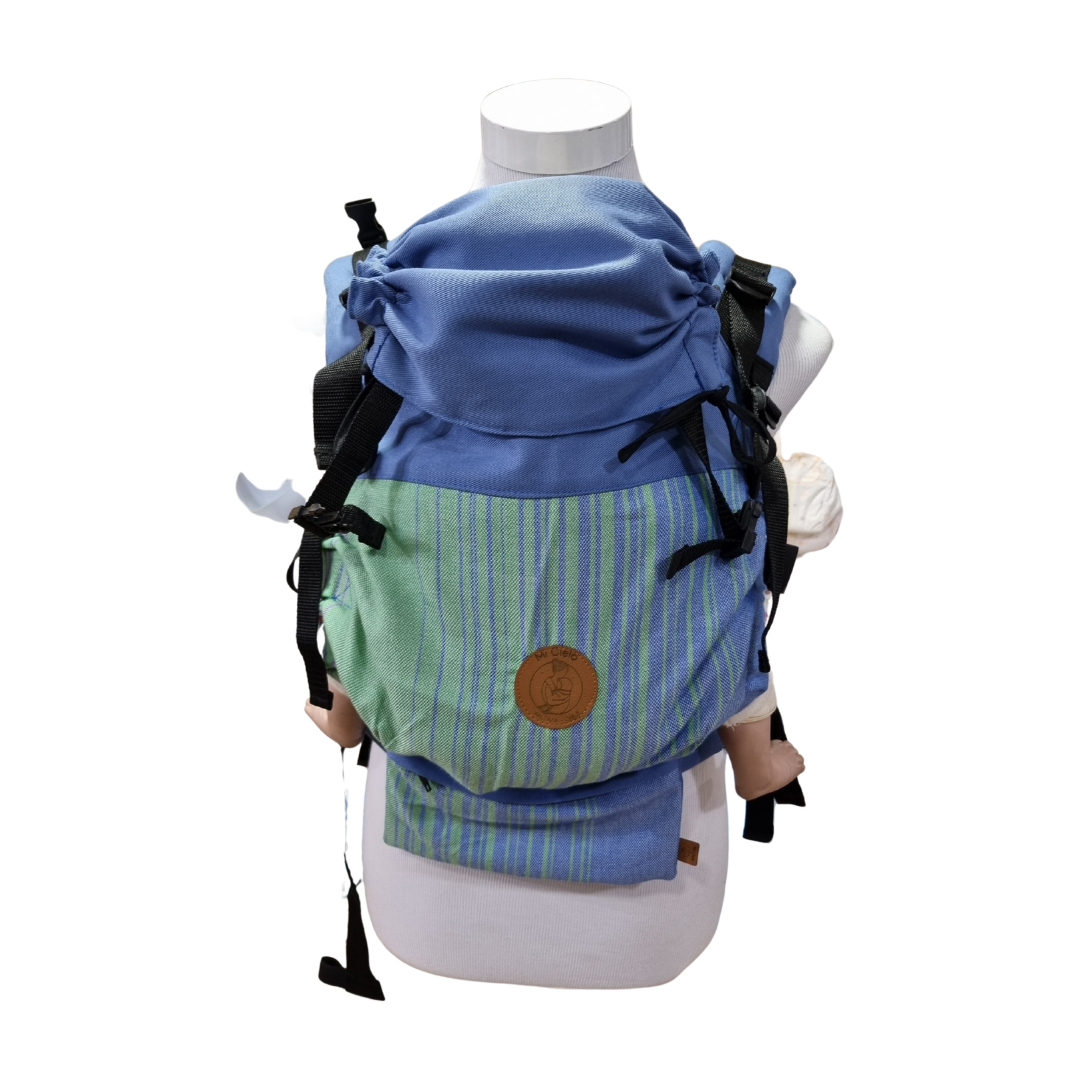 Mochila Primera Etapa Azulina con fular lineal en degradé verde - azulino