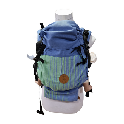Mochila Primera Etapa Azulina con fular lineal en degradé verde - azulino