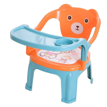 Silla de alimentación con bandeja desmontable para bebés y vaso con bombilla
